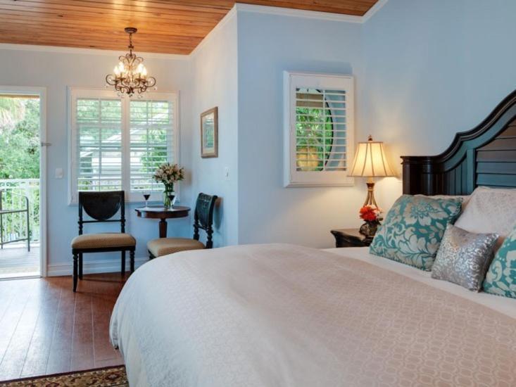 Seaglass Inn Bed And Breakfast Melbourne Beach Ngoại thất bức ảnh